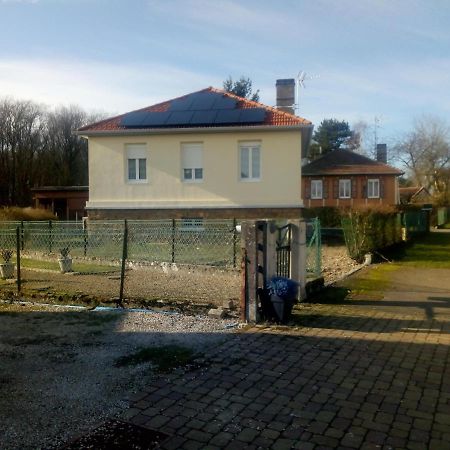La maison écologique Batilly  Extérieur photo
